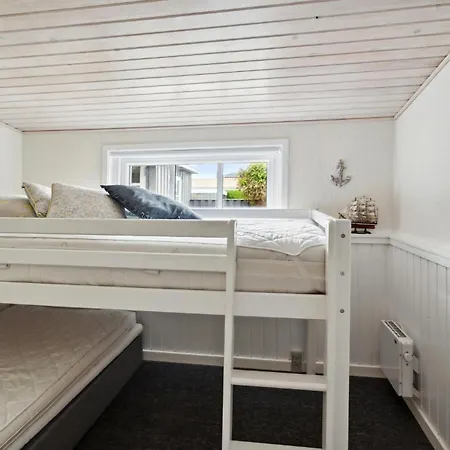 Holiday home Awesome In With Wifi Otterup