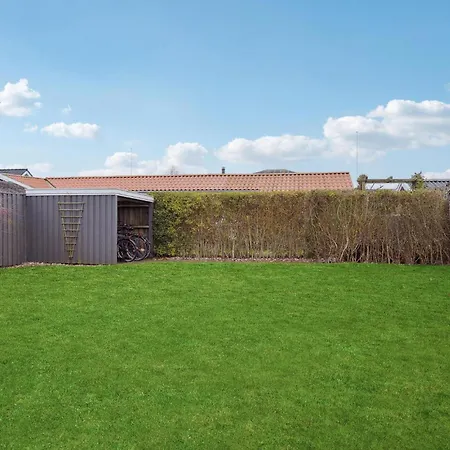 Holiday home Awesome In With Wifi
