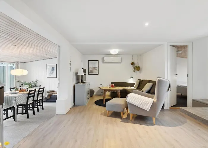 Holiday home Awesome In With Wifi Otterup